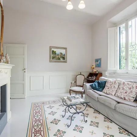 Vakantiehuis Belvilla By Oyo Rose Cecina (Pistoia)